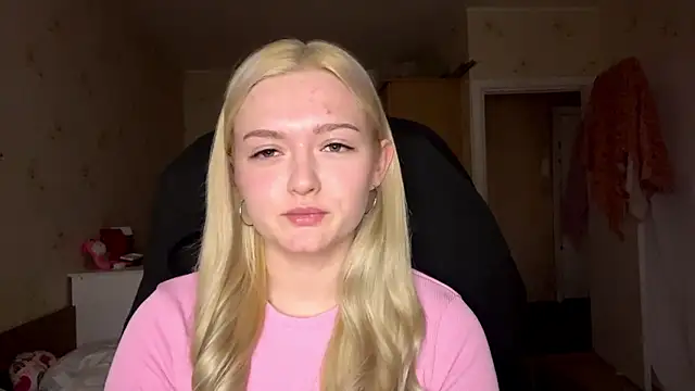 Sophia Blonde online show from 04-02-26, 01:46