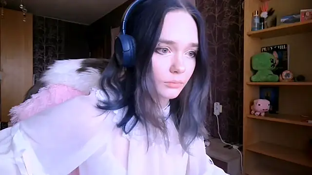 baby onface online show from 04-30-26, 09:16