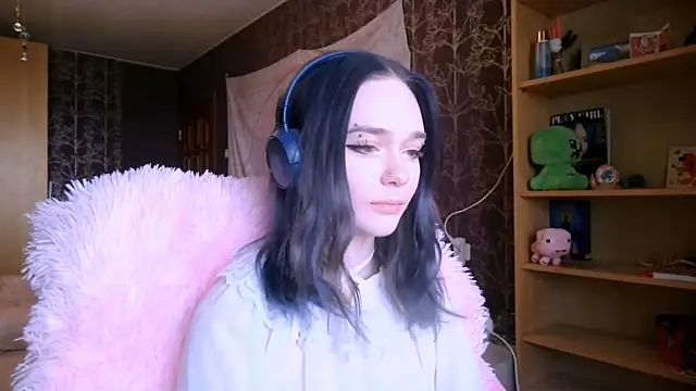 baby onface online show from 05-04-26, 08:28