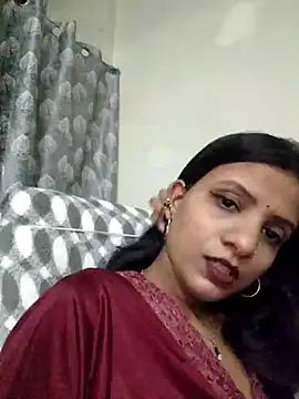 Snapshot of khushi_ji00 chatting on 07-06-26, 04:09 khushi ji00 online show from 07-06-26, 04:09