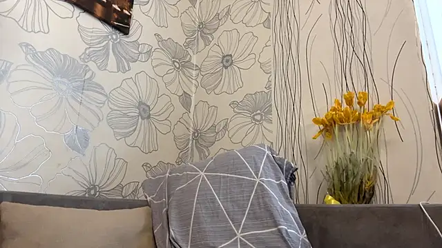 KiraNice1 online show from 03-26-26, 07:06