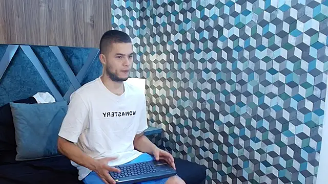 Joaho Fernandez online show from 06-20-26, 10:09