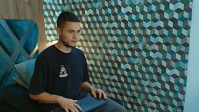 Joaho Fernandez online show from 05-07-26, 09:18