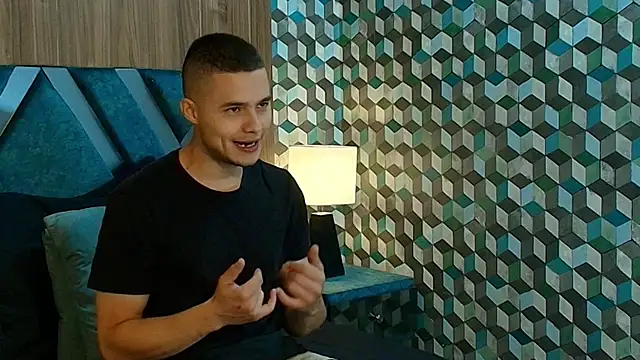 Joaho Fernandez online show from 04-27-26, 09:02