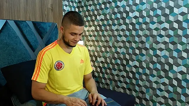 Joaho Fernandez online show from 06-14-26, 02:24