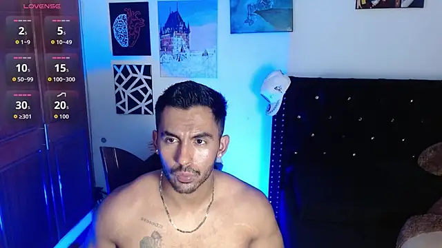 Snapshot of romanpearce_ chatting on 07-14-26, 06:25 romanpearce online show from 07-14-26, 06:25
