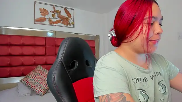 AfroditaVega  online show from 06-19-26, 06:47