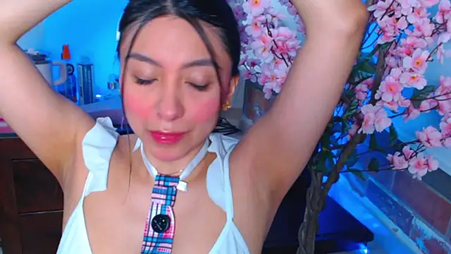 mila gomez  online show from 04-11-26, 02:52