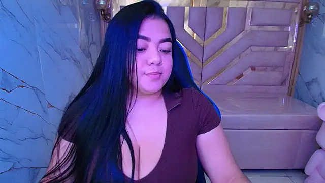 luna  r  online show from 04-22-26, 03:13