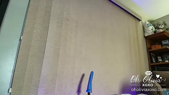 oholiviaxoxo online show from 04-12-26, 11:35
