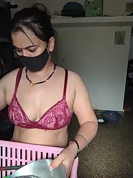 HeartlessGirl online show from 05-22-26, 03:37