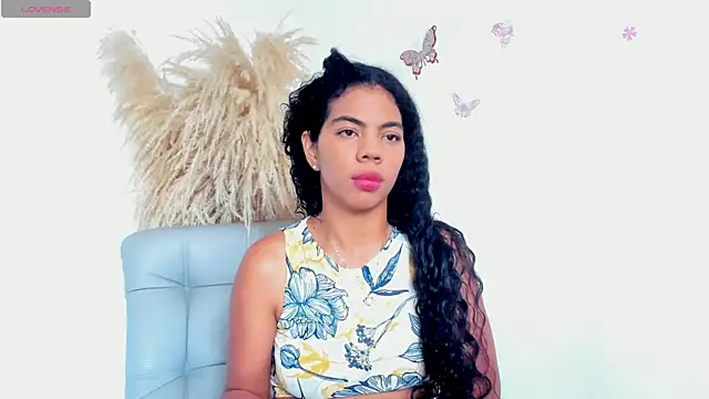 DakotaStills  online show from 05-19-26, 02:02