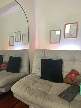 Snapshot of CharlotteCopper_ chatting on 03-30-26, 10:28 CharlotteCopper online show from 03-30-26, 10:28