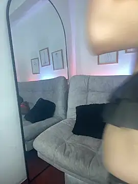 Snapshot of CharlotteCopper_ chatting on 04-01-26, 02:25 CharlotteCopper online show from 04-01-26, 02:25