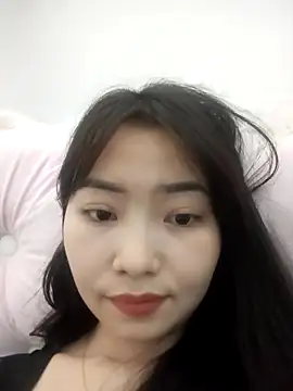 Xiangchuu online show from 03-25-26, 01:17