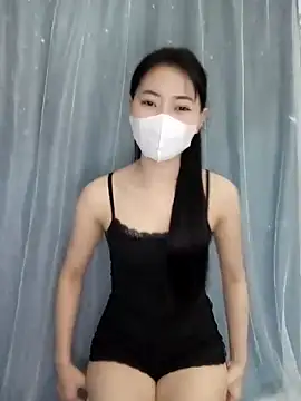 Xiangchuu online show from 04-03-26, 02:23