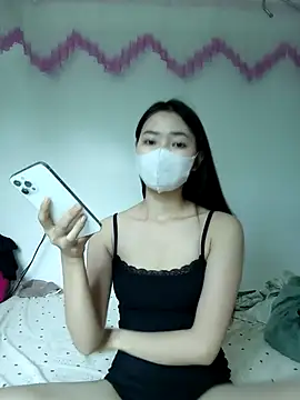 Xiangchuu online show from 05-05-26, 05:32