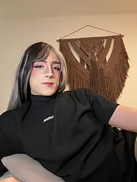 Diamondpierce online show from 06-25-26, 08:36
