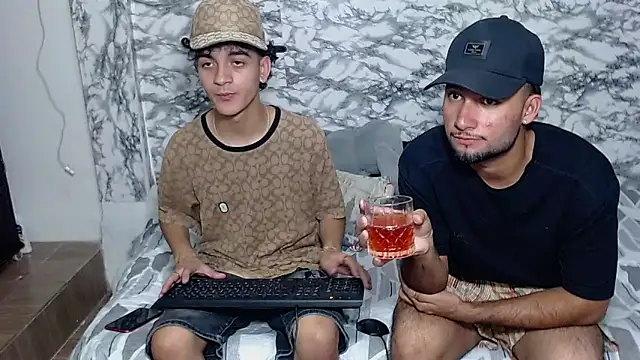 escanor ar online show from 03-25-26, 02:23