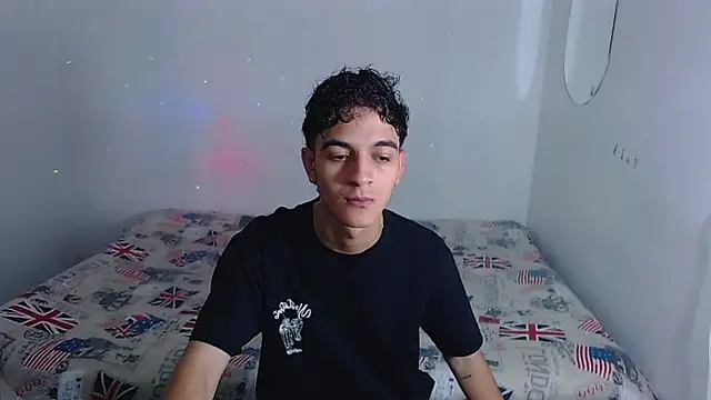 Snapshot of escanor_ar chatting on 04-22-26, 12:06 escanor ar online show from 04-22-26, 12:06
