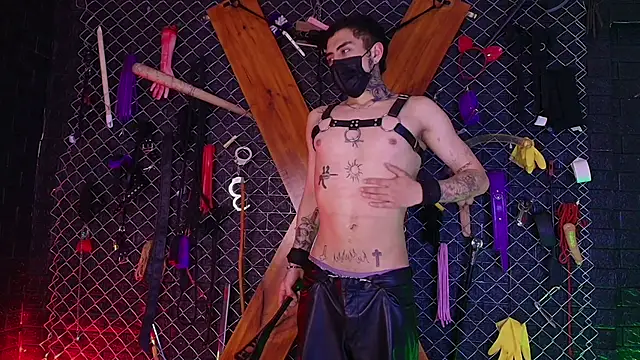 Chuky BDSM  online show from 03-26-26, 09:13