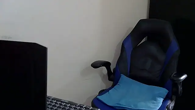 Darkkras online show from 04-29-26, 05:30
