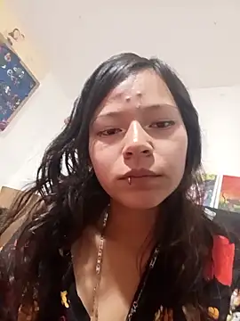 Ninffa sweet21 online show from 04-16-26, 12:44