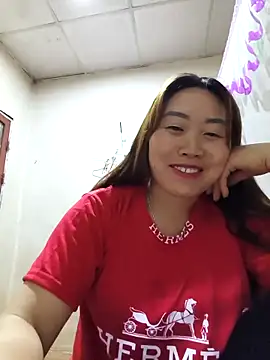 Snapshot of he-se-kin chatting on 04-21-26, 05:58 he-se-kin online show from 04-21-26, 05:58