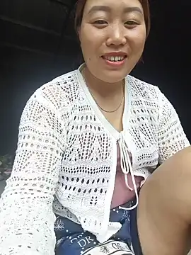 Snapshot of he-se-kin chatting on 06-29-26, 02:18 he-se-kin online show from 06-29-26, 02:18