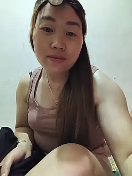 Snapshot of he-se-kin chatting on 05-23-26, 02:05 he-se-kin online show from 05-23-26, 02:05