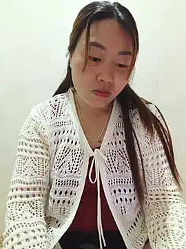 Snapshot of he-se-kin chatting on 05-28-26, 02:08 he-se-kin online show from 05-28-26, 02:08