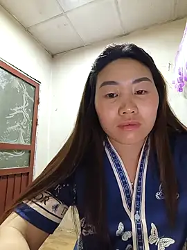Snapshot of he-se-kin chatting on 04-16-26, 02:40 he-se-kin online show from 04-16-26, 02:40
