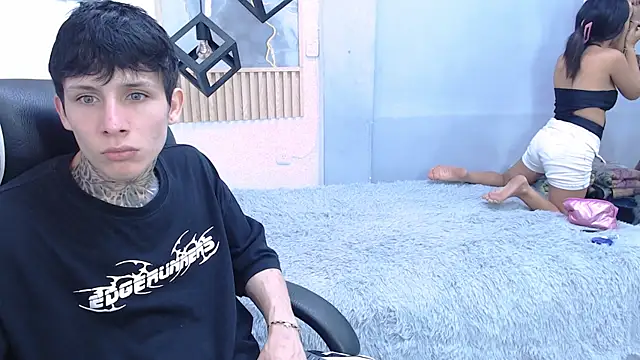 naty 18 online show from 04-25-26, 06:49