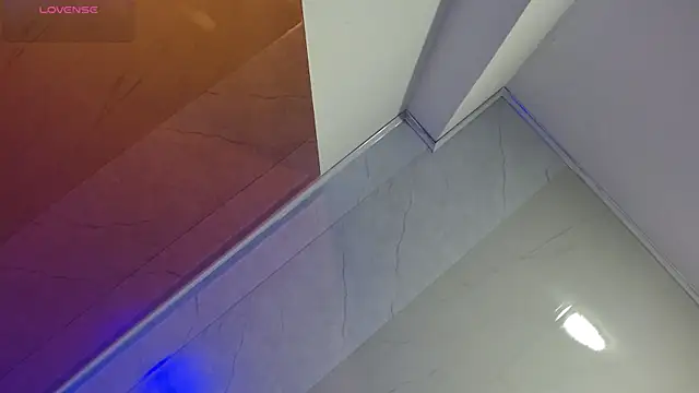 Tiiana tay online show from 05-12-26, 03:03