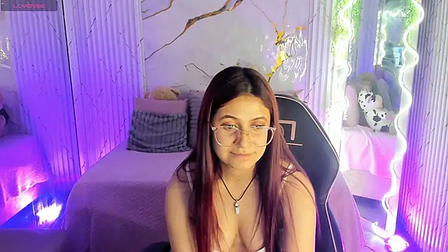 Tiiana tay online show from 05-25-26, 03:11
