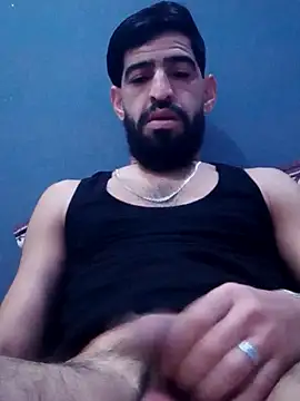 Snapshot of sexy69niko chatting on 03-25-26, 05:29 sexy69niko online show from 03-25-26, 05:29