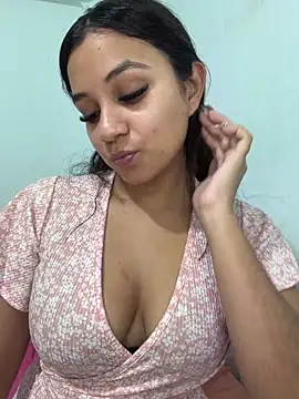 Colochitapupy online show from 04-23-26, 03:57