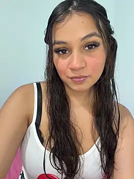 Snapshot of Colochitapupy chatting on 04-08-26, 02:35 Colochitapupy online show from 04-08-26, 02:35