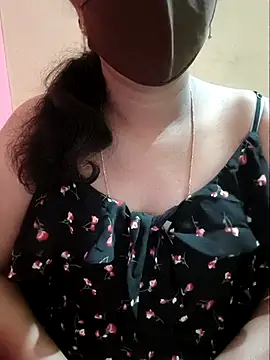 Latha lovely online show from 04-21-26, 01:42