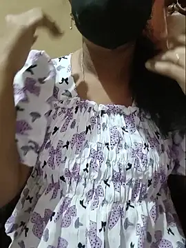 Latha lovely online show from 05-19-26, 03:41