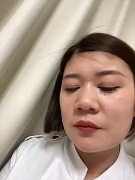 Snapshot of minmin-baby chatting on 03-28-26, 10:49 minmin-baby online show from 03-28-26, 10:49