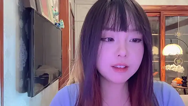 thelittlexx online show from 05-04-26, 07:44