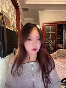 thelittlexx online show from 04-07-26, 12:07