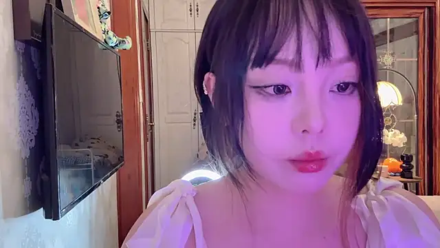 thelittlexx online show from 05-09-26, 07:34