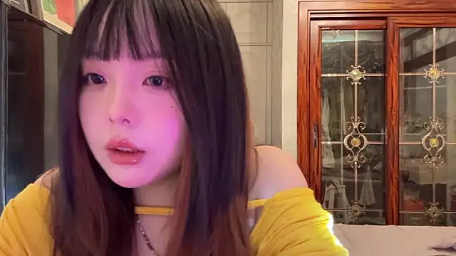 thelittlexx online show from 04-18-26, 08:05