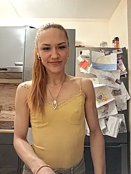 SlimBellaOfficial online show from 04-14-26, 08:36
