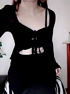 Snapshot of Mystic_Vicky chatting on 03-28-26, 11:33 Mystic Vicky online show from 03-28-26, 11:33