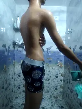 Snapshot of its_coco72 chatting on 04-02-26, 12:12 its coco72 online show from 04-02-26, 12:12