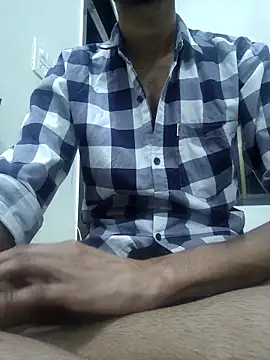 Snapshot of its_coco72 chatting on 03-29-26, 04:52 its coco72 online show from 03-29-26, 04:52