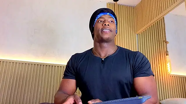 maxmuscle10 online show from 06-14-26, 05:41